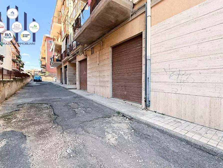 Immagine 19 di Negozio in vendita  in Via Filisto  a Siracusa