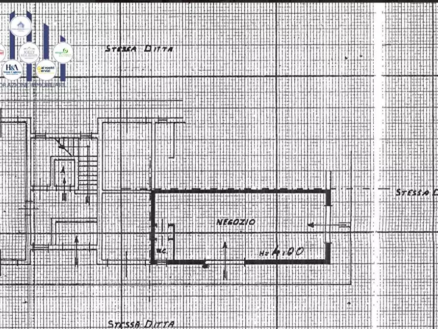 Immagine 20 di Negozio in vendita  in Via Filisto  a Siracusa