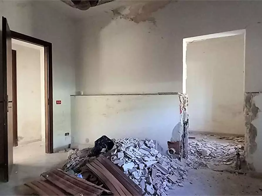 Immagine 9 di Villa in vendita  a Siracusa