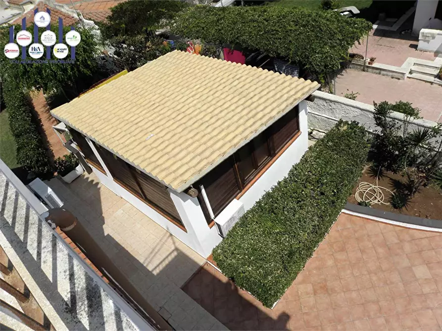 Immagine 7 di Villa in vendita  a Siracusa