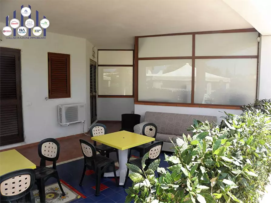 Immagine 12 di Villa in vendita  a Siracusa