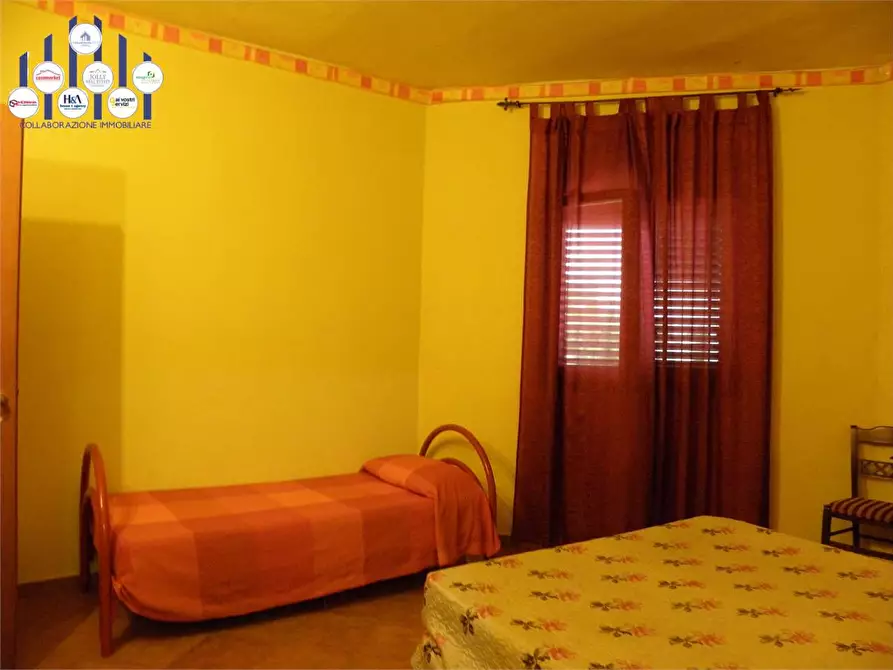 Immagine 22 di Villa in vendita  a Siracusa