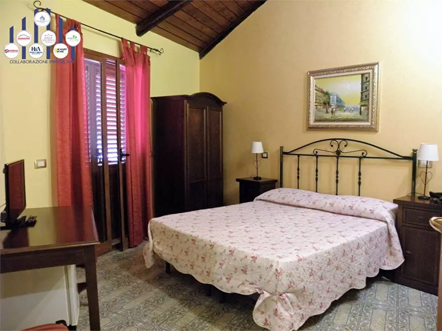 Immagine 31 di Villa in vendita  a Siracusa