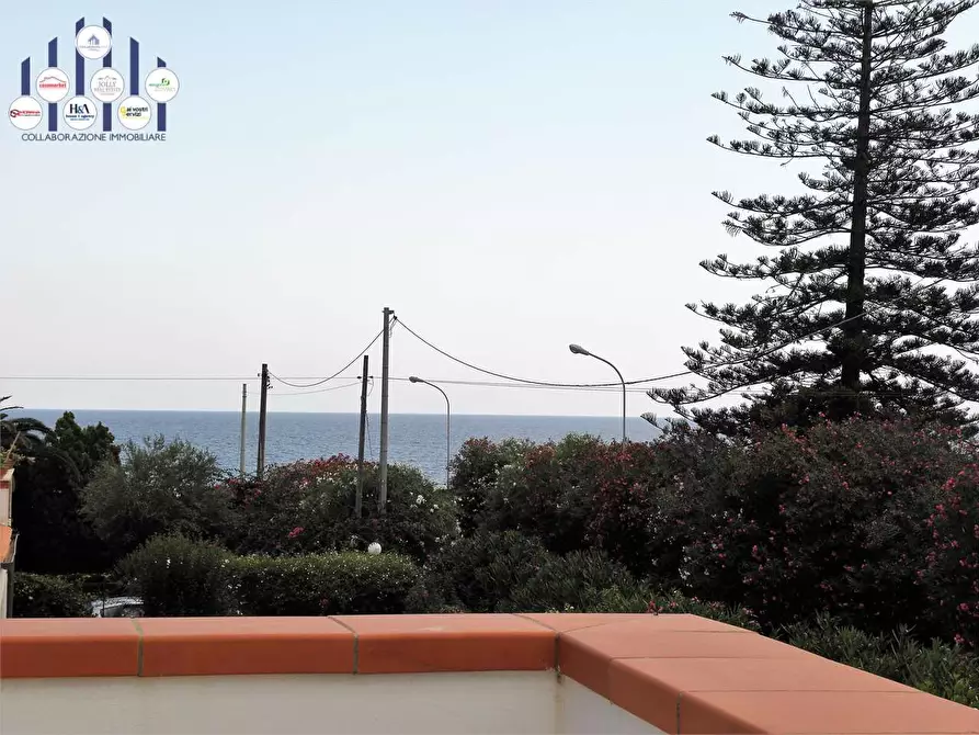 Immagine 39 di Villa in vendita  a Siracusa