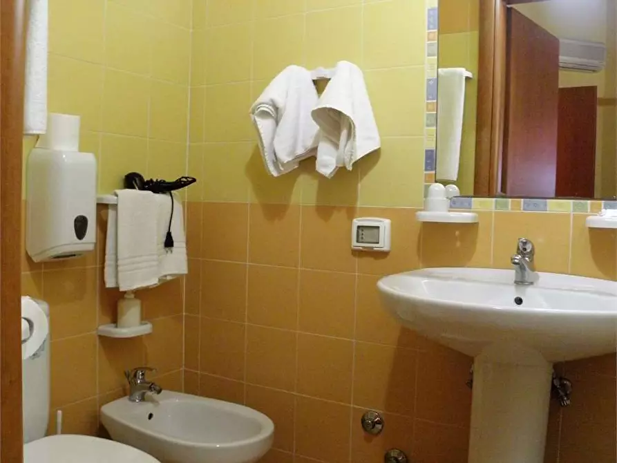 Immagine 41 di Villa in vendita  a Siracusa