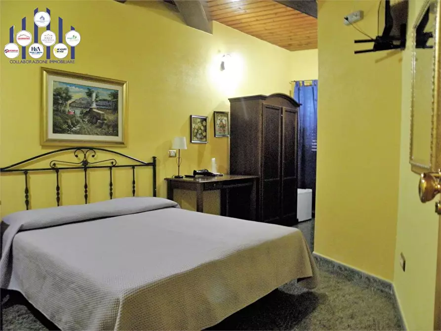 Immagine 46 di Villa in vendita  a Siracusa