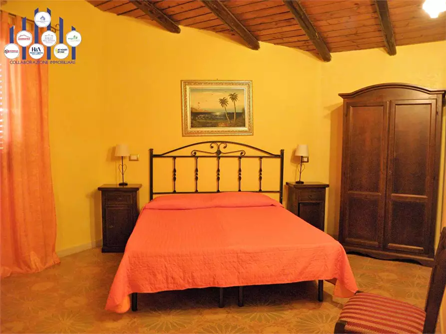 Immagine 48 di Villa in vendita  a Siracusa