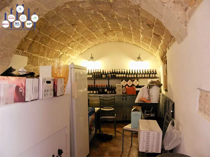 Immagine 2 di Negozio in vendita  a Siracusa