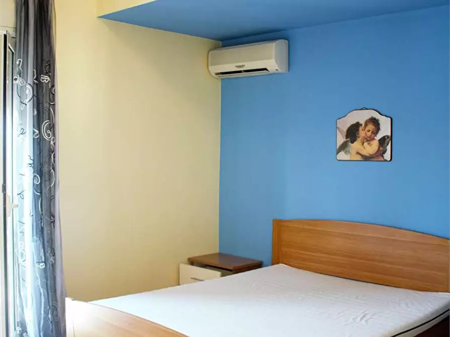 Immagine 13 di Trilocale in vendita  a Siracusa