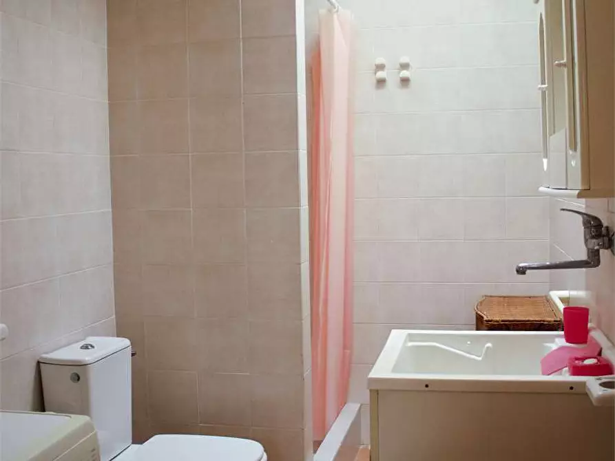 Immagine 15 di Trilocale in vendita  a Siracusa