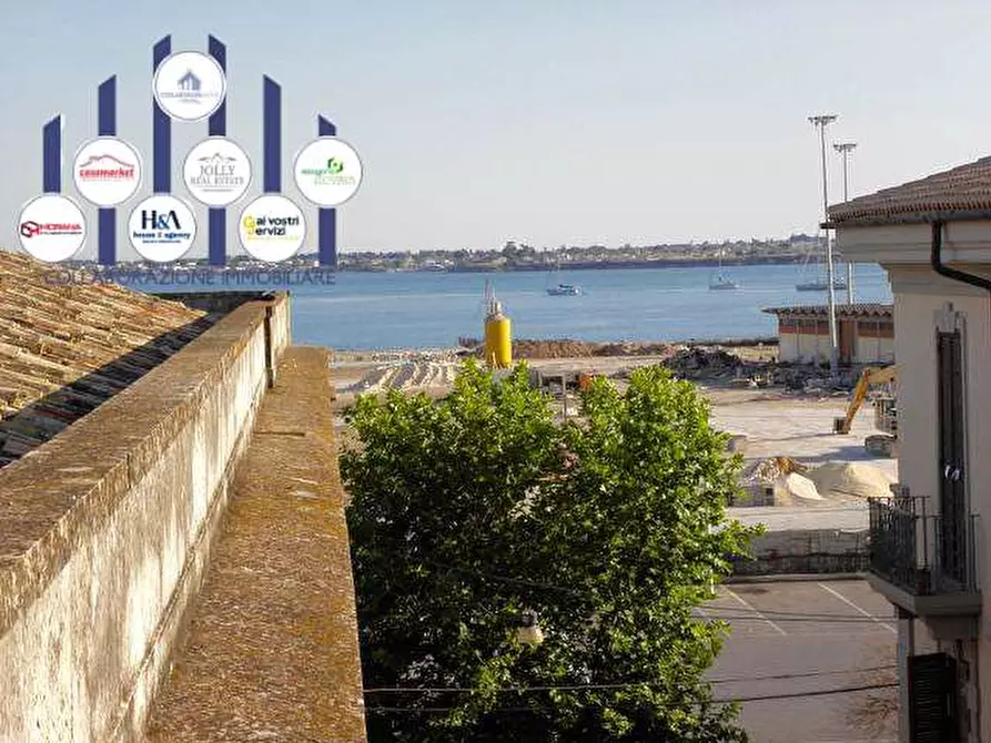 Immagine 2 di Quadrilocale in vendita  a Siracusa