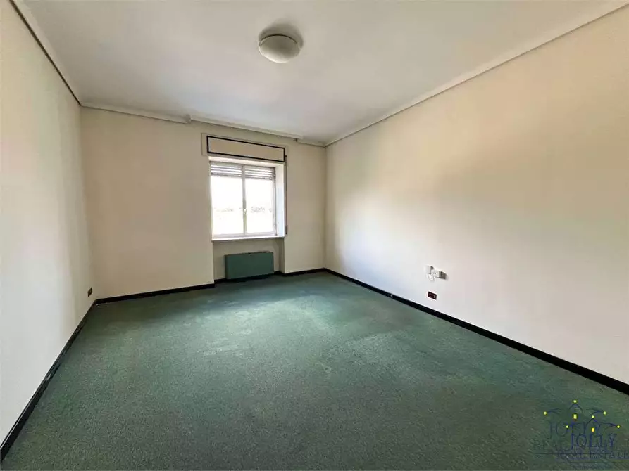 Immagine 9 di Trilocale in vendita  in Gelone a Siracusa