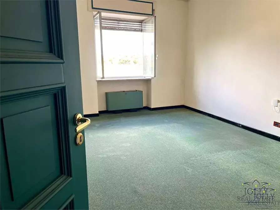 Immagine 12 di Trilocale in vendita  in Gelone a Siracusa