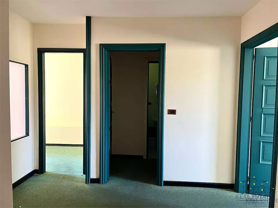 Immagine 13 di Trilocale in vendita  in Gelone a Siracusa