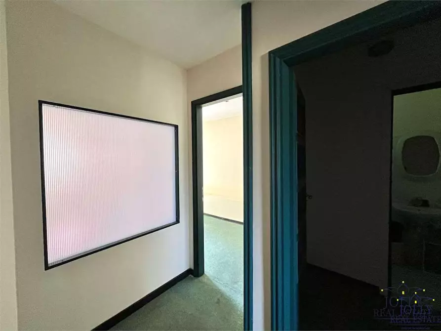 Immagine 15 di Trilocale in vendita  in Gelone a Siracusa