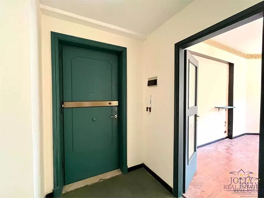 Immagine 19 di Trilocale in vendita  in Gelone a Siracusa