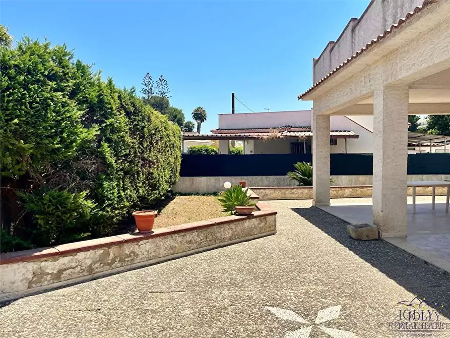 Immagine 7 di Villa in vendita  in SP59 8 a Noto