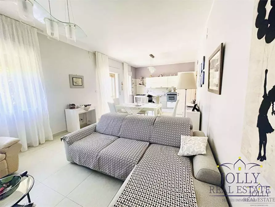 Immagine 1 di Villa in vendita  a Siracusa