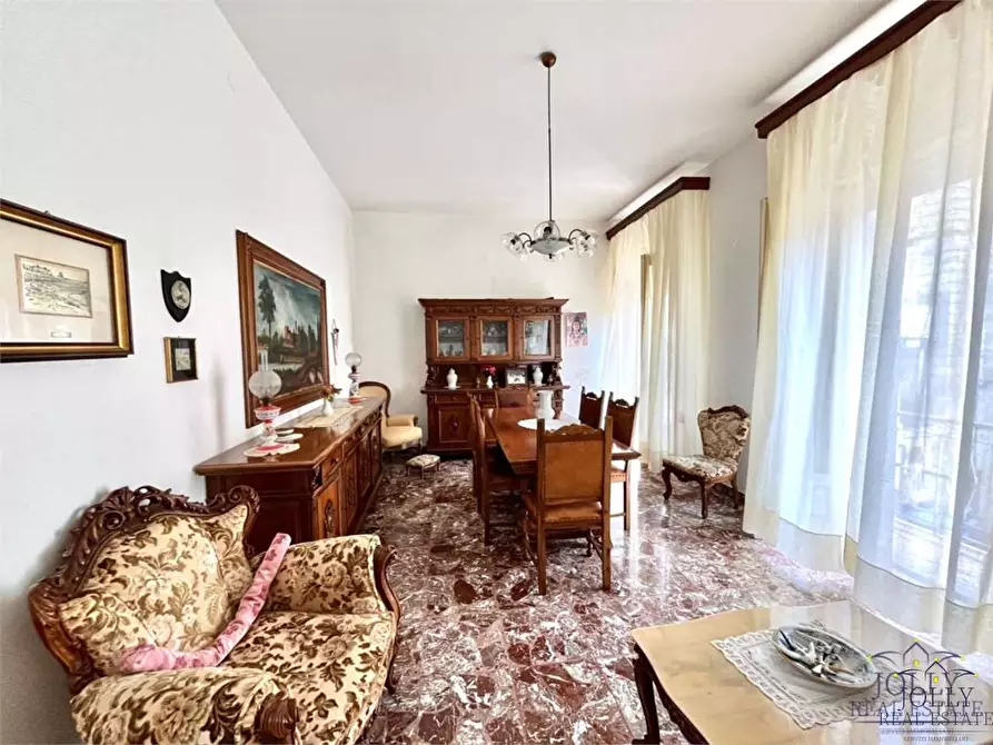 Immagine 6 di Stabile in vendita  in G. Iudica a Palazzolo Acreide