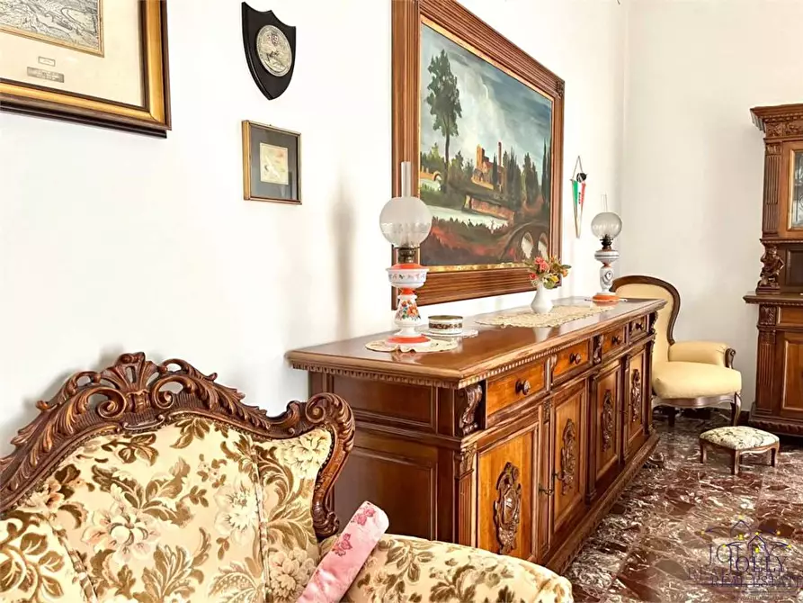 Immagine 10 di Stabile in vendita  in G. Iudica a Palazzolo Acreide