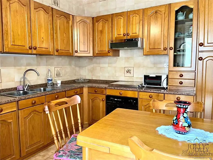 Immagine 14 di Stabile in vendita  in G. Iudica a Palazzolo Acreide