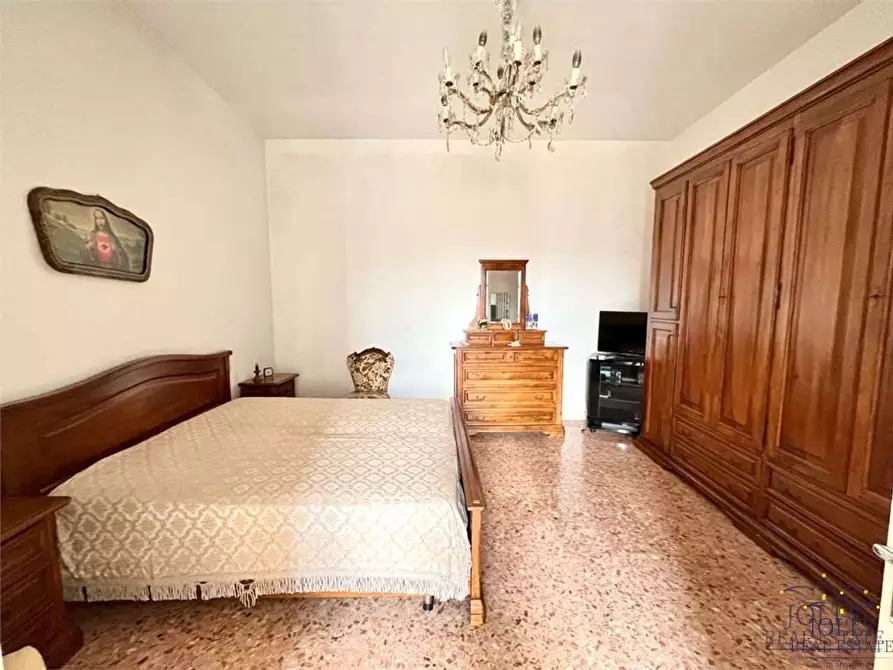 Immagine 25 di Stabile in vendita  in G. Iudica a Palazzolo Acreide