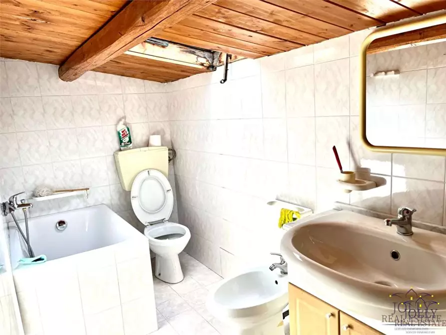 Immagine 30 di Stabile in vendita  in G. Iudica a Palazzolo Acreide