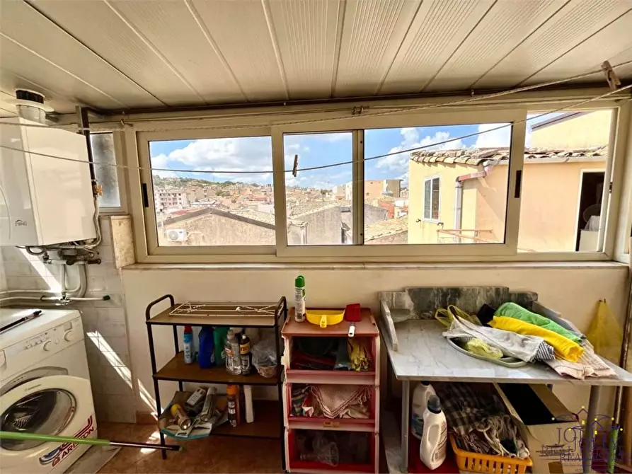 Immagine 33 di Stabile in vendita  in G. Iudica a Palazzolo Acreide