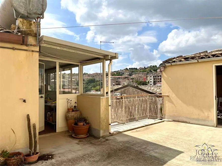 Immagine 44 di Stabile in vendita  in G. Iudica a Palazzolo Acreide