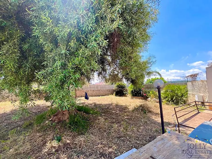 Immagine 25 di Villa in vendita  in Traversa Pozzo Nuovo a Siracusa