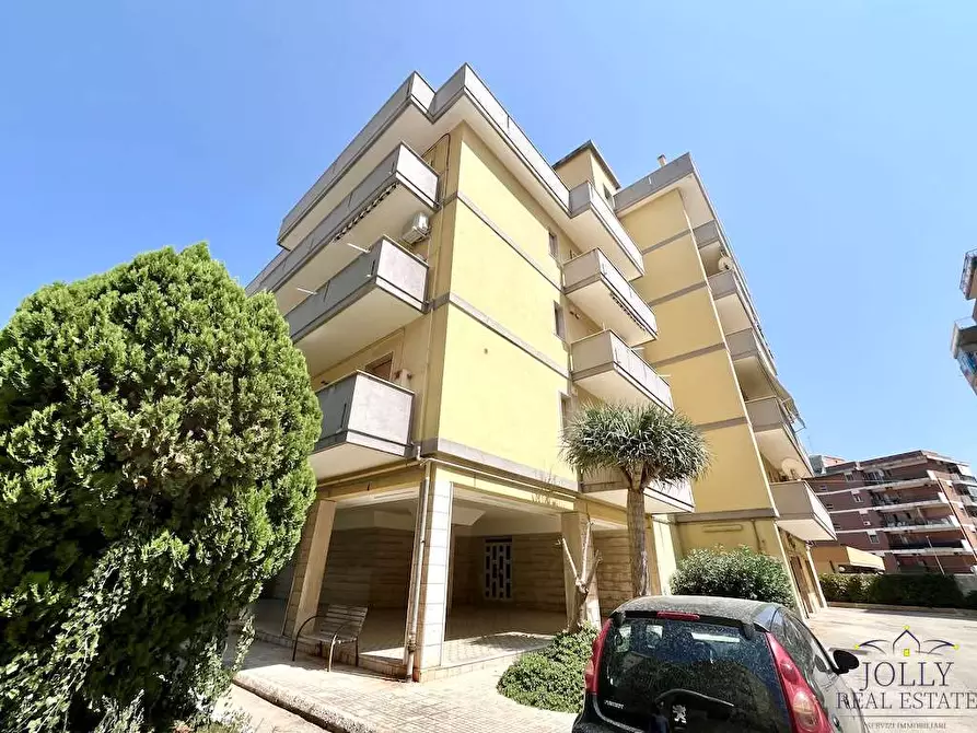 Immagine 41 di Attico in vendita  in ronco II via tisia a Siracusa