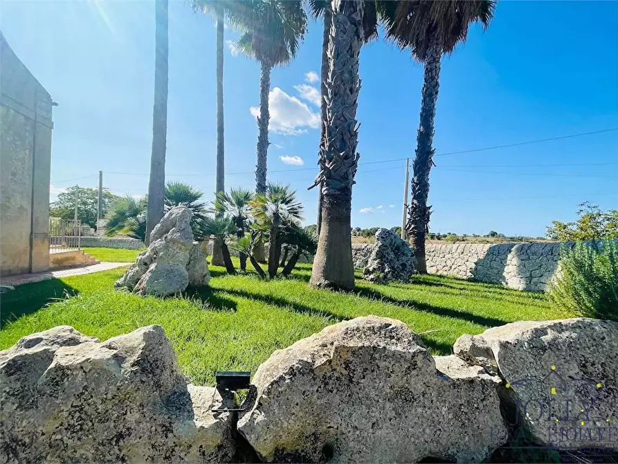 Immagine 7 di Rustico / casale in vendita  in SP 24 a Noto