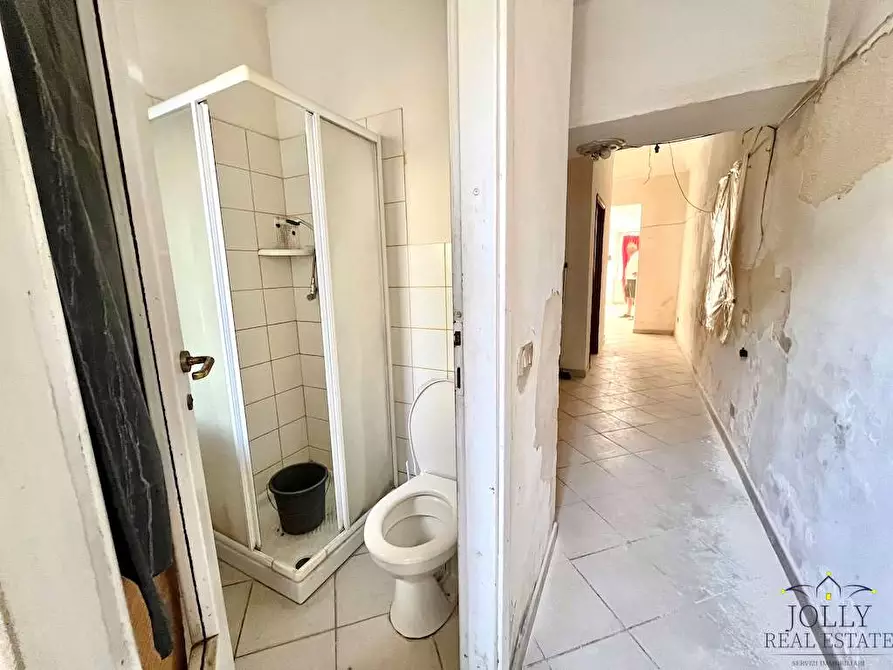 Immagine 11 di Appartamento in vendita  in via torino a Siracusa