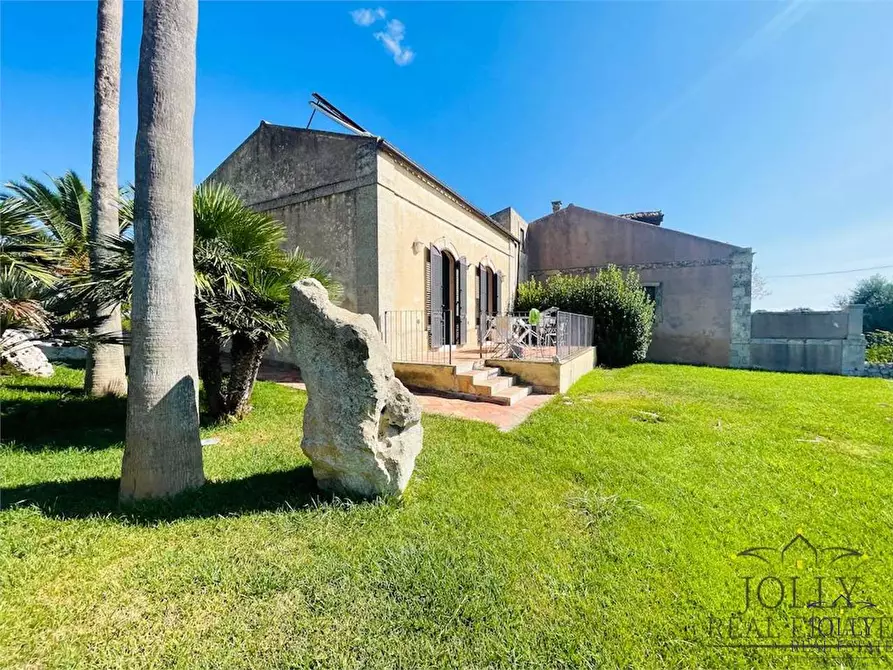 Immagine 8 di Rustico / casale in vendita  in SP 24 a Noto