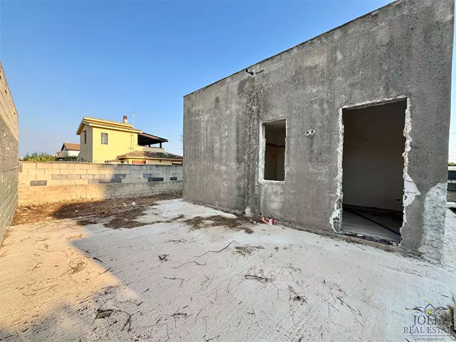 Immagine 18 di Villa in vendita  in via panarea a Siracusa