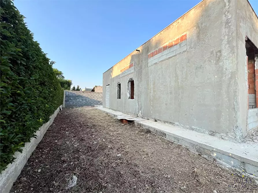 Immagine 20 di Villa in vendita  in via panarea a Siracusa