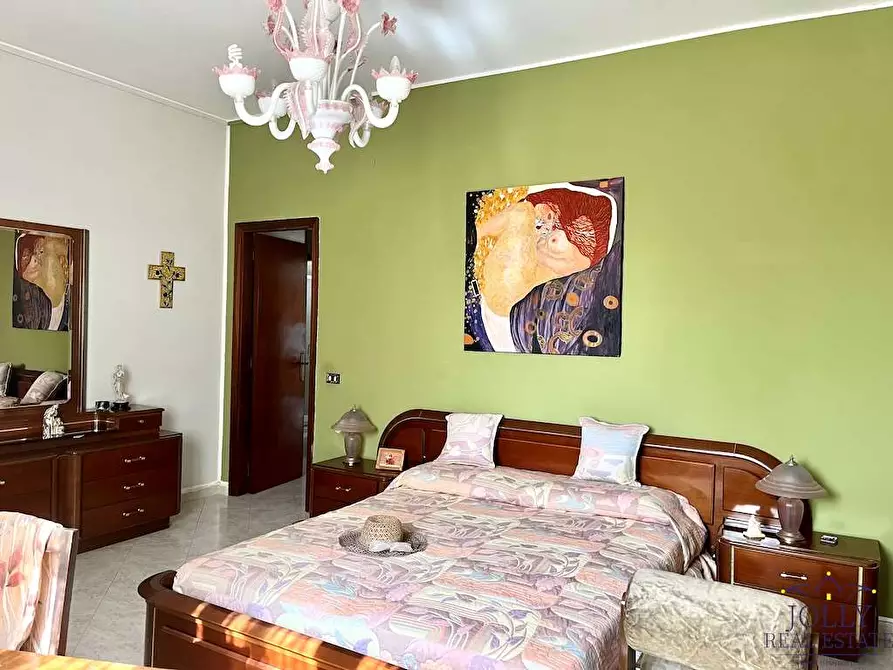 Immagine 12 di Villa in vendita  in Via Modica a Siracusa