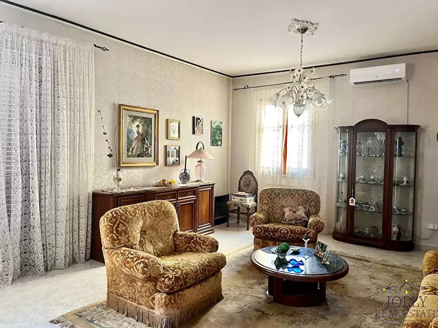 Immagine 19 di Villa in vendita  in Via Modica a Siracusa