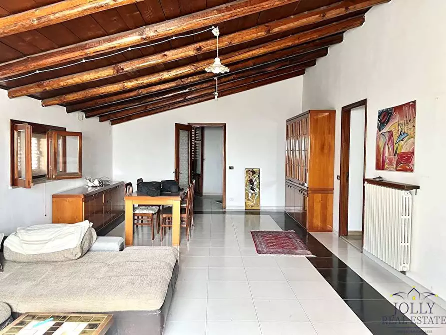 Immagine 30 di Villa in vendita  in Via Modica a Siracusa