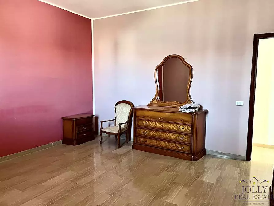 Immagine 36 di Villa in vendita  in Via Modica a Siracusa