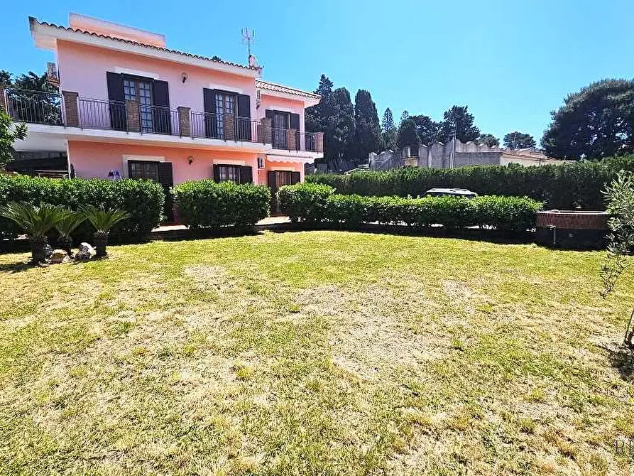 Immagine 2 di Villa in vendita  in Penisola Maddalena a Siracusa