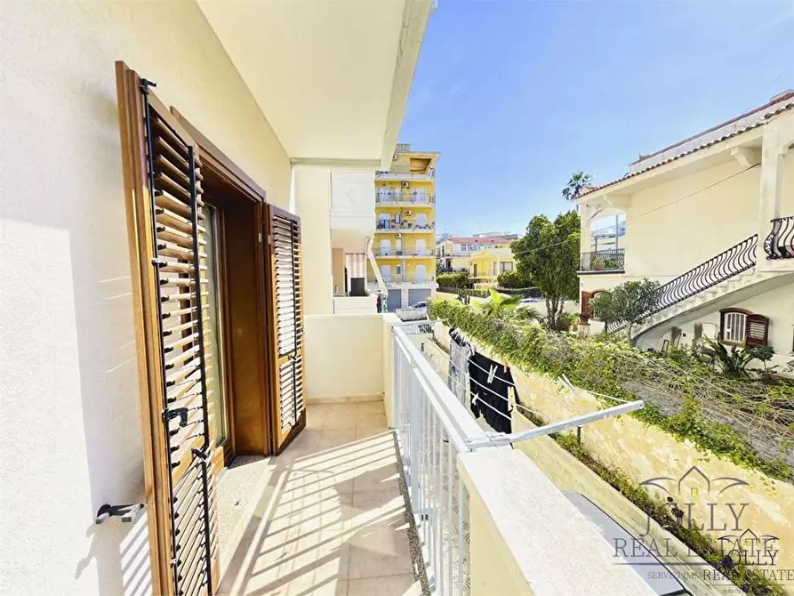 Immagine 10 di Quadrilocale in vendita  in Grottasanta 166 a Siracusa