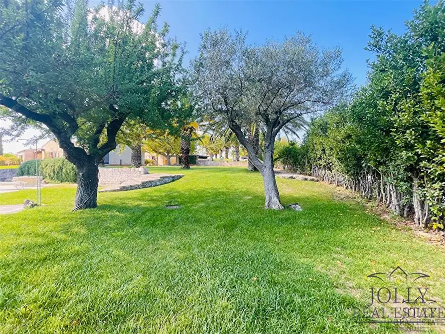 Immagine 70 di Rustico / casale in vendita  in SP 24 a Noto