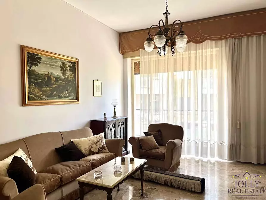 Immagine 4 di Appartamento in vendita  in Via Politi Laudien a Siracusa