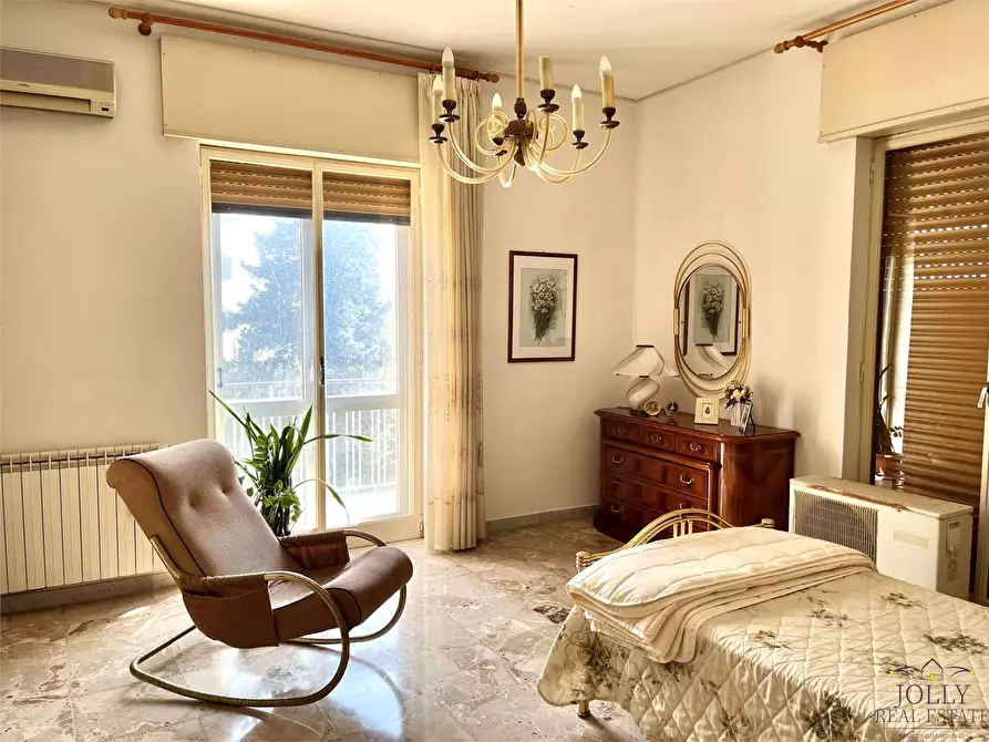 Immagine 33 di Appartamento in vendita  in Via Politi Laudien a Siracusa