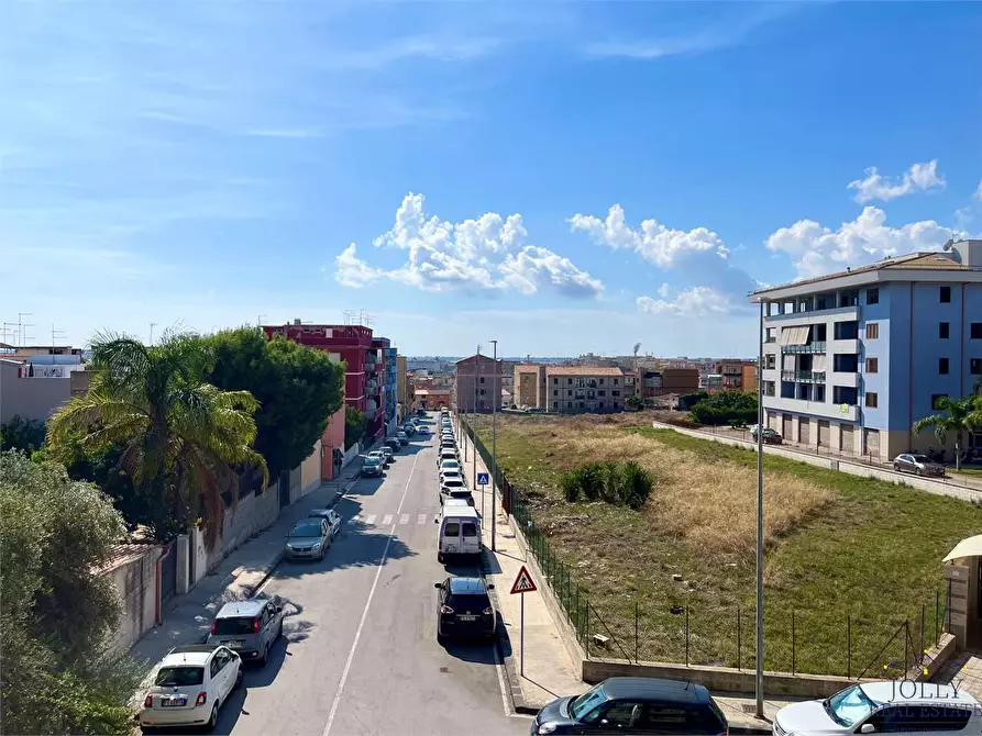 Immagine 38 di Appartamento in vendita  in Via Politi Laudien a Siracusa