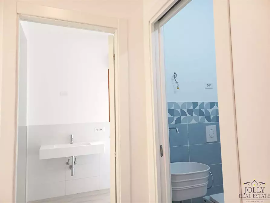 Immagine 13 di Appartamento in vendita  in Via Alcibiade a Siracusa