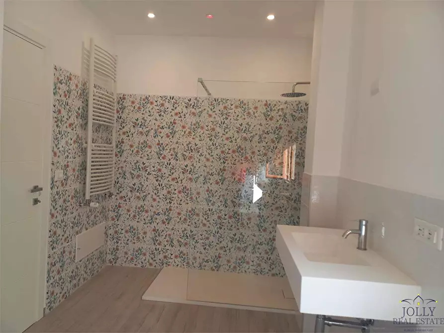 Immagine 16 di Appartamento in vendita  in Via Alcibiade a Siracusa