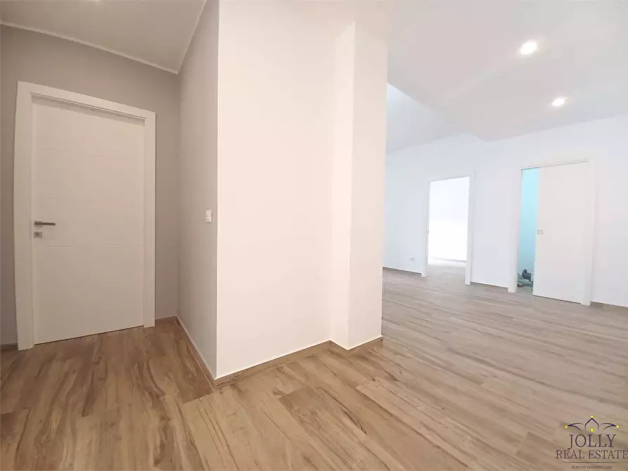 Immagine 33 di Appartamento in vendita  in Via Alcibiade a Siracusa