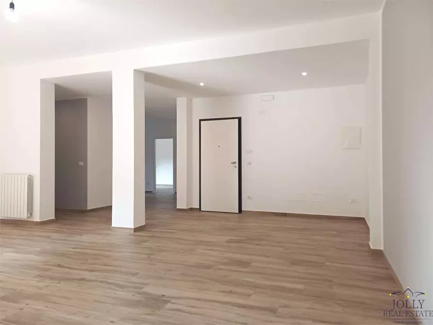 Immagine 37 di Appartamento in vendita  in Via Alcibiade a Siracusa